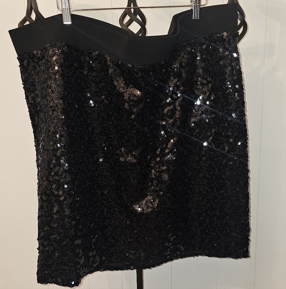 TORRID Black Sequin Skirt size 4